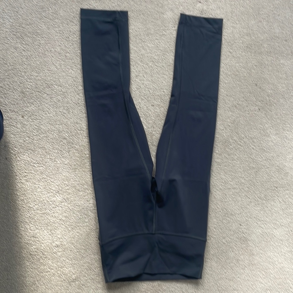 Lululemon cropped leggings